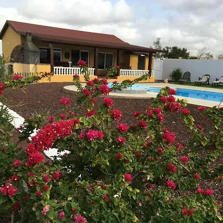 Charming With Sea View In El Roque, Private Pool *