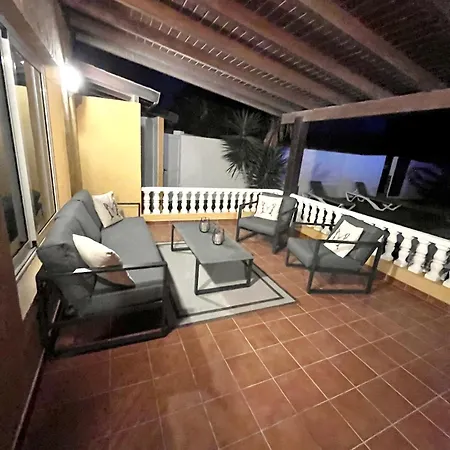 Villa Charming With Sea View In El Roque, Private Pool