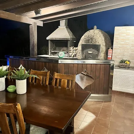 Charming With Sea View In El Roque, Private Pool Villa